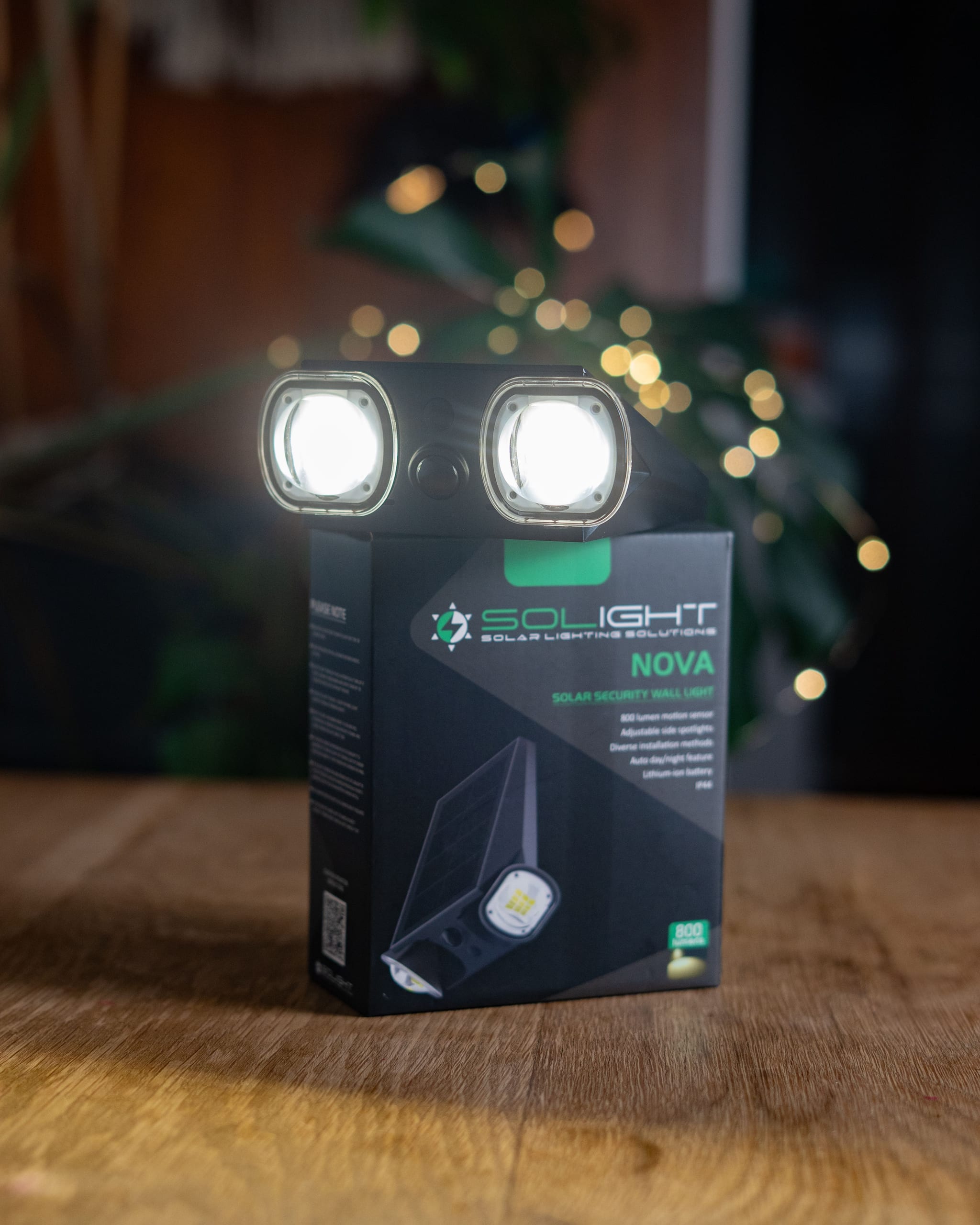 SOLIGHT NOVA Solar Security Wall Light (SWL-NOVA)